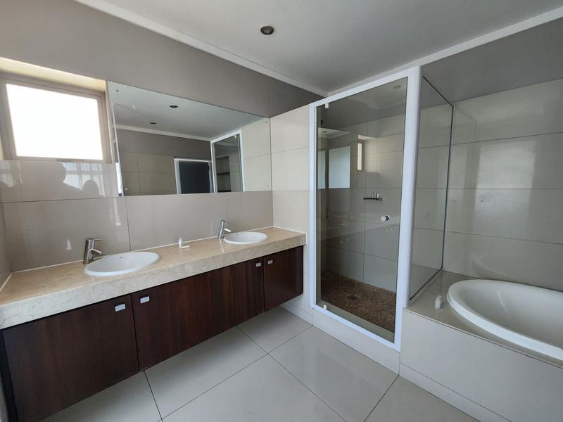 To Let 3 Bedroom Property for Rent in Cape Town City Centre Western Cape